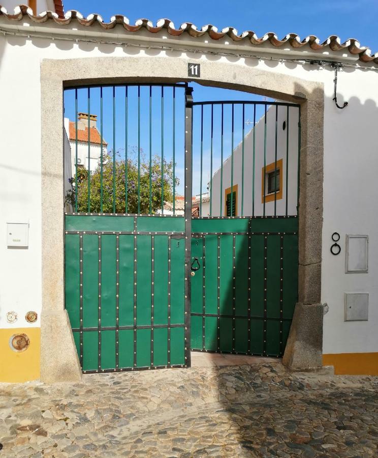 Casa Vitoria Guest House ايفورا المظهر الخارجي الصورة